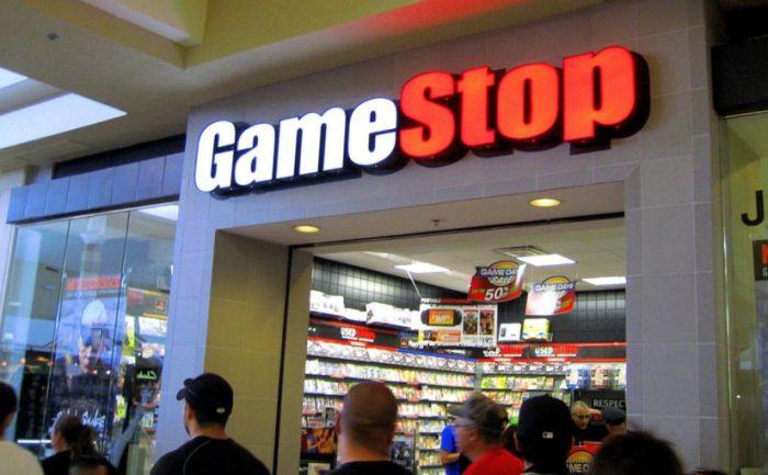 gamestop_store-compressed