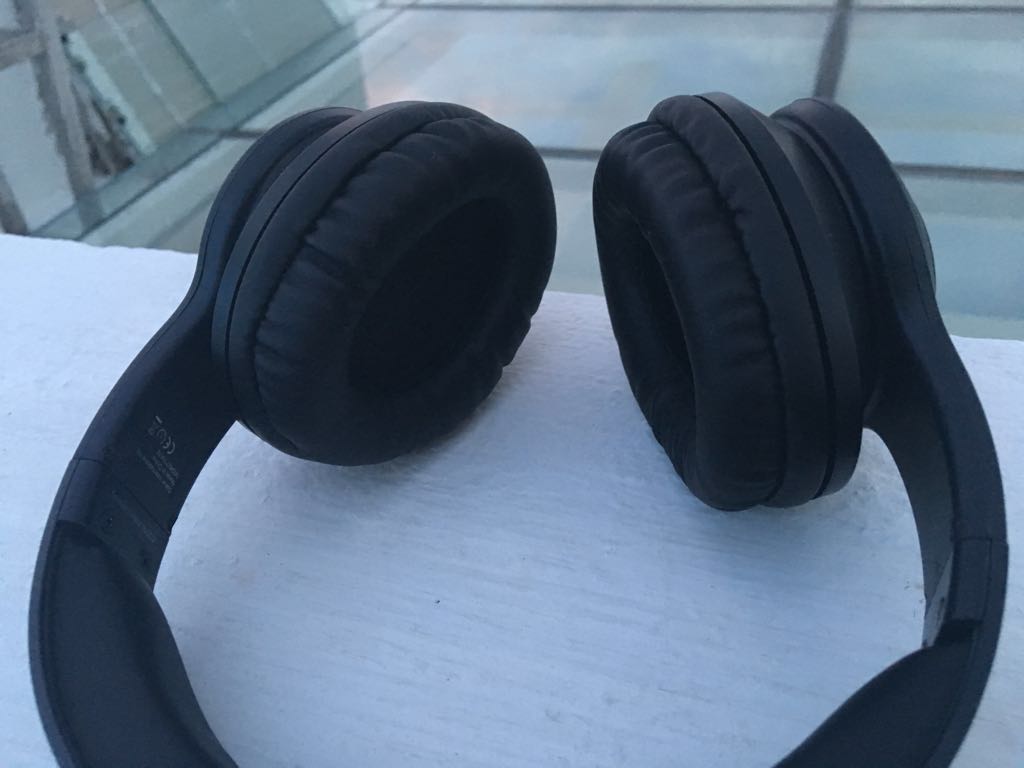 alteclansing bluetooth headphone4