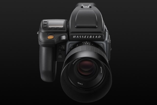 All-black Hasselblad X1D 4116 Edition Revealed Alongside V1D
