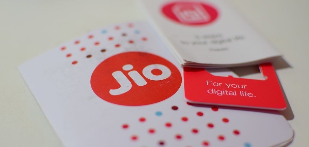 heres-how-to-get-a-reliance-jio-4g-sim-in-three-easy-steps