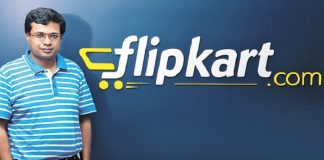 Did You Catch Flipkart CEO Delivering Your iPhone 7 On October 7