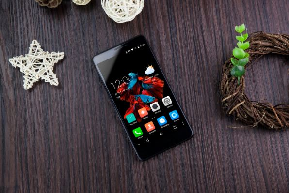 bluboo-dual-camera